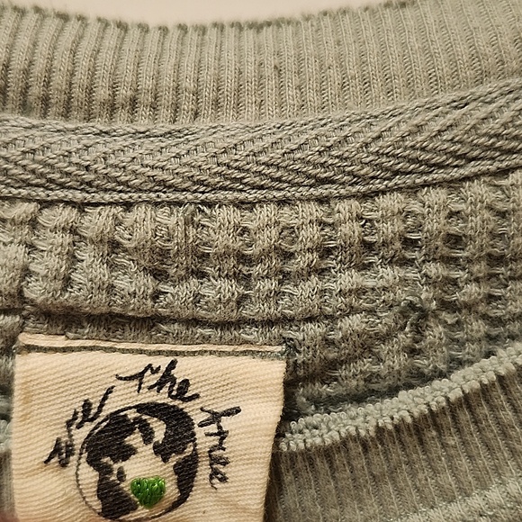 2 Tops Free People Waffle Henleys Size M - Picture 2 of 13